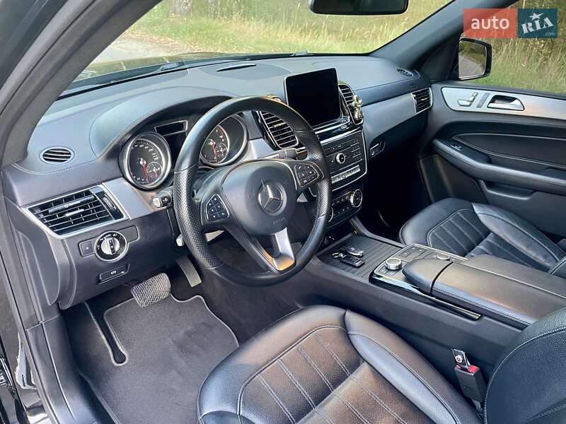 Внедорожник / Кроссовер Mercedes-Benz GLE-Class 2016 в Киеве