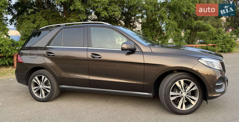 Внедорожник / Кроссовер Mercedes-Benz GLE-Class 2017 в Киеве