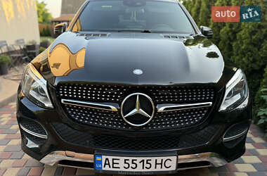 Внедорожник / Кроссовер Mercedes-Benz GLE-Class 2016 в 