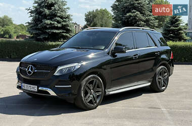 Внедорожник / Кроссовер Mercedes-Benz GLE-Class 2016 в 