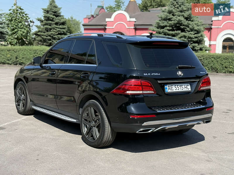Внедорожник / Кроссовер Mercedes-Benz GLE-Class 2016 в Днепре