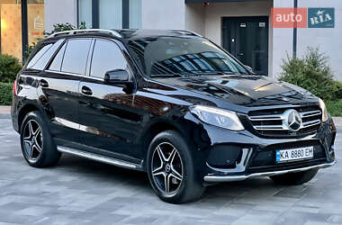 Внедорожник / Кроссовер Mercedes-Benz GLE-Class 2015 в 