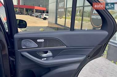 Внедорожник / Кроссовер Mercedes-Benz GLE-Class 2019 в 