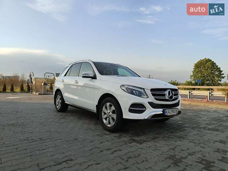 Внедорожник / Кроссовер Mercedes-Benz GLE-Class 2016 в Киеве