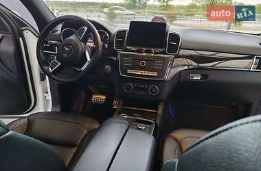 Внедорожник / Кроссовер Mercedes-Benz GLE-Class 2016 в 