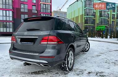 Внедорожник / Кроссовер Mercedes-Benz GLE-Class 2016 в Ровно
