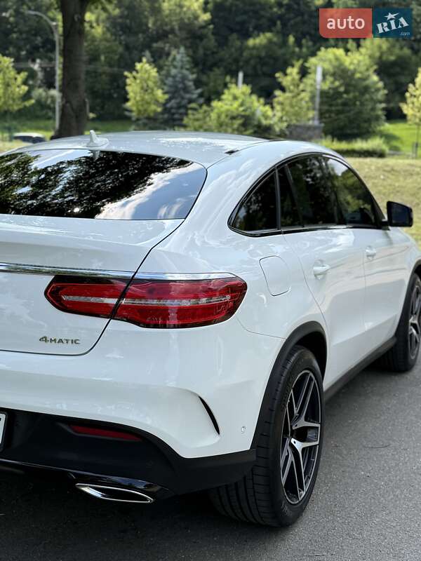 Внедорожник / Кроссовер Mercedes-Benz GLE-Class 2018 в Киеве
