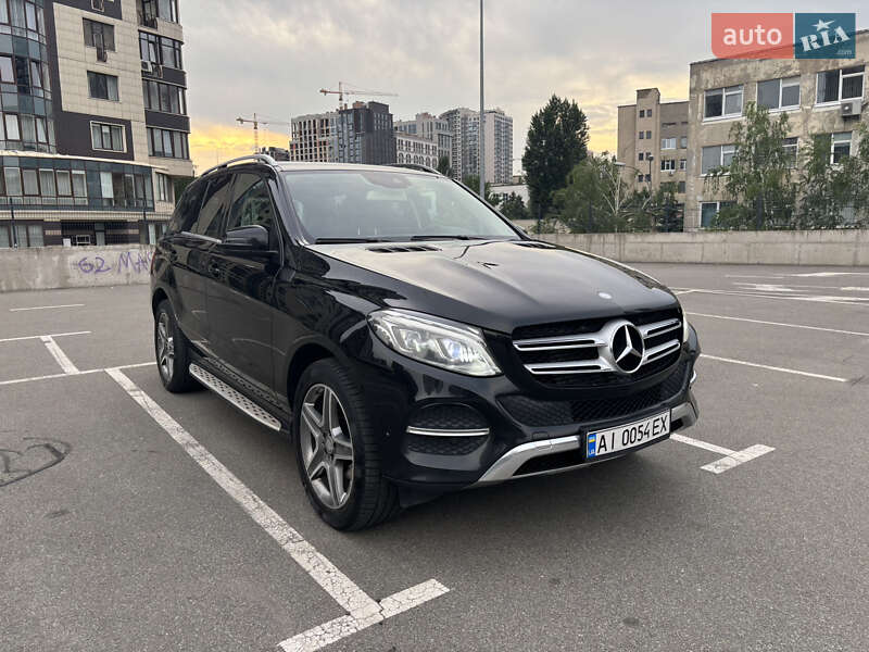 Mercedes-Benz GLE-Class 2015