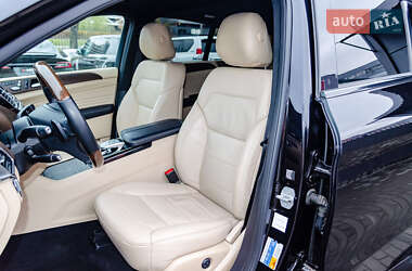 Внедорожник / Кроссовер Mercedes-Benz GLE-Class 2015 в 