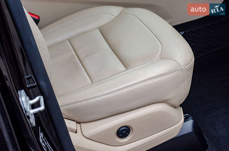 Позашляховик / Кросовер Mercedes-Benz GLE-Class 2015 в Києві