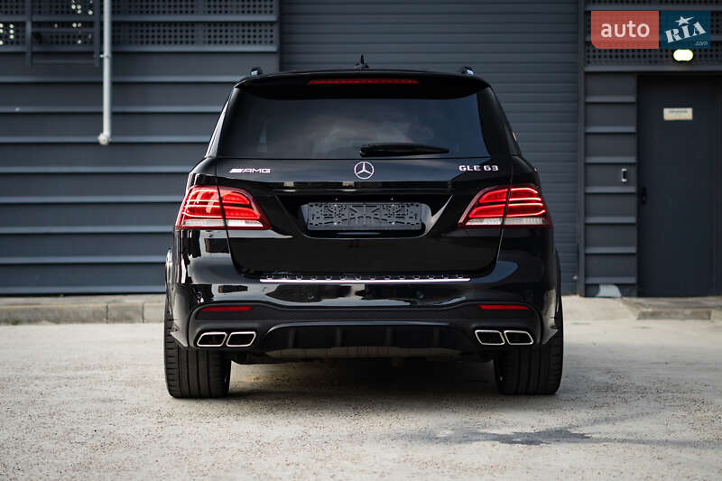 Внедорожник / Кроссовер Mercedes-Benz GLE-Class 2015 в Киеве