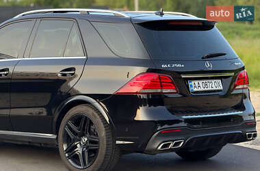 Внедорожник / Кроссовер Mercedes-Benz GLE-Class 2015 в 