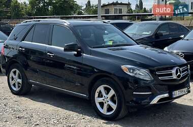 Внедорожник / Кроссовер Mercedes-Benz GLE-Class 2016 в Киеве