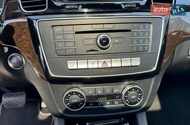 Внедорожник / Кроссовер Mercedes-Benz GLE-Class 2016 в 