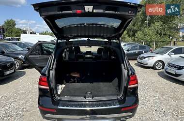 Внедорожник / Кроссовер Mercedes-Benz GLE-Class 2016 в 