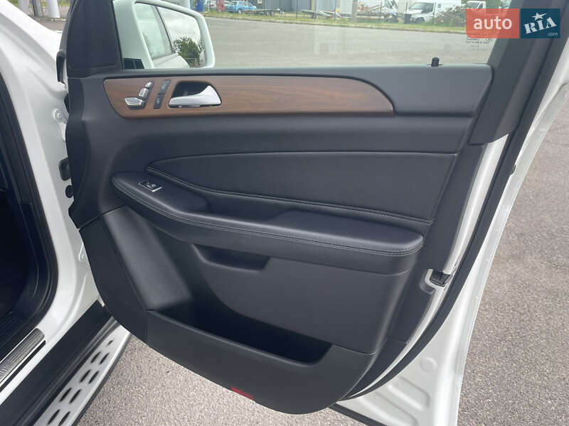 Внедорожник / Кроссовер Mercedes-Benz GLE-Class 2016 в Виннице