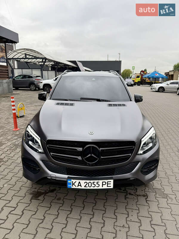 Внедорожник / Кроссовер Mercedes-Benz GLE-Class 2017 в Киеве