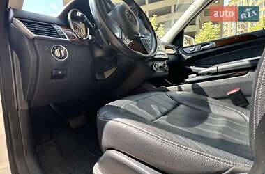 Внедорожник / Кроссовер Mercedes-Benz GLE-Class 2015 в 