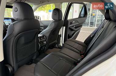 Внедорожник / Кроссовер Mercedes-Benz GLE-Class 2019 в 