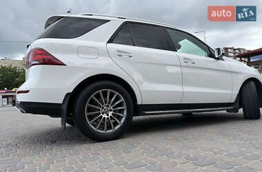 Внедорожник / Кроссовер Mercedes-Benz GLE-Class 2016 в 