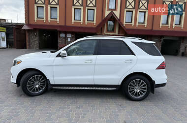Внедорожник / Кроссовер Mercedes-Benz GLE-Class 2016 в 