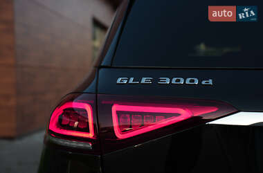 Внедорожник / Кроссовер Mercedes-Benz GLE-Class 2023 в 