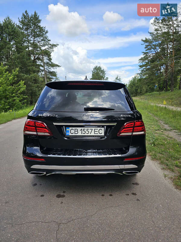 Внедорожник / Кроссовер Mercedes-Benz GLE-Class 2016 в Кролевце