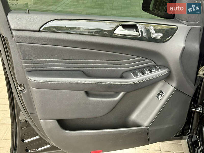 Внедорожник / Кроссовер Mercedes-Benz GLE-Class 2017 в Днепре