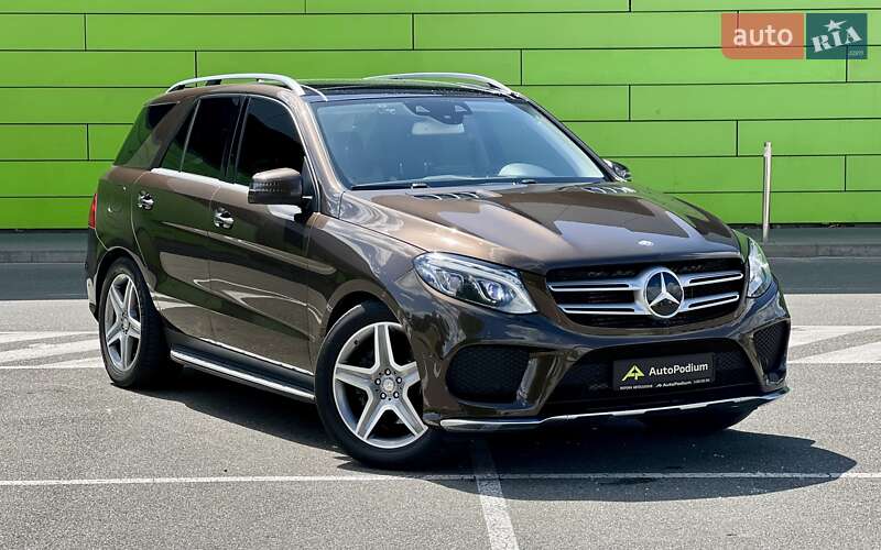 Mercedes-Benz GLE-Class 2015