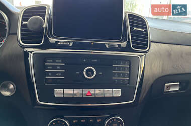 Внедорожник / Кроссовер Mercedes-Benz GLE-Class 2016 в 