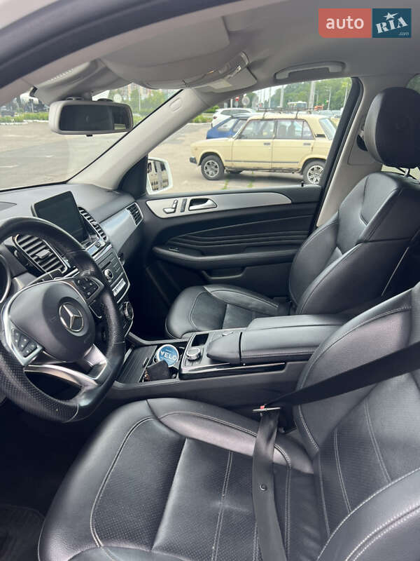 Внедорожник / Кроссовер Mercedes-Benz GLE-Class 2016 в Днепре