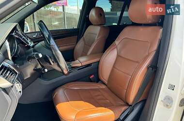 Внедорожник / Кроссовер Mercedes-Benz GLE-Class 2016 в 