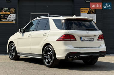 Внедорожник / Кроссовер Mercedes-Benz GLE-Class 2016 в 