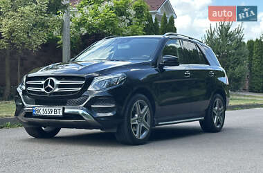 Внедорожник / Кроссовер Mercedes-Benz GLE-Class 2017 в 
