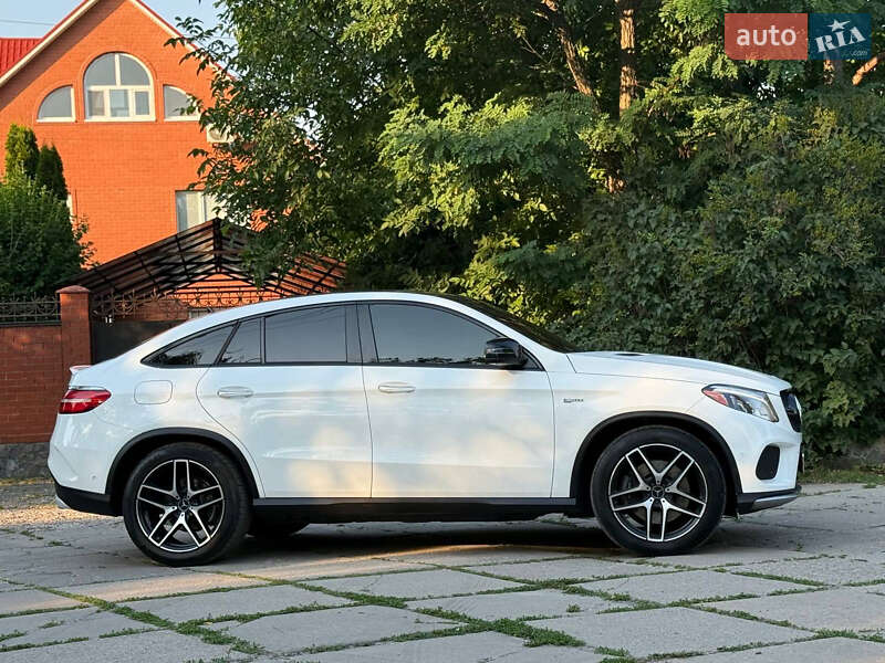 Позашляховик / Кросовер Mercedes-Benz GLE-Class 2017 в Харкові