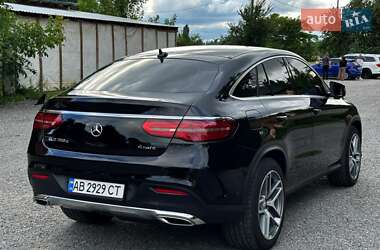 Позашляховик / Кросовер Mercedes-Benz GLE-Class 2016 в 