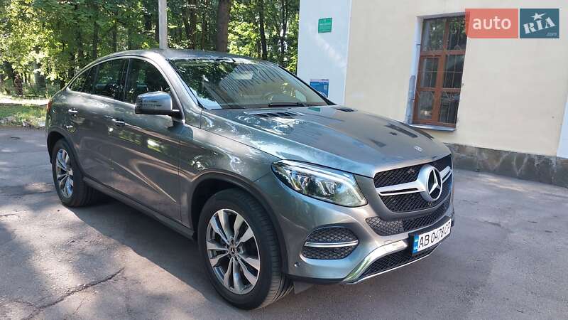 Внедорожник / Кроссовер Mercedes-Benz GLE-Class 2017 в 