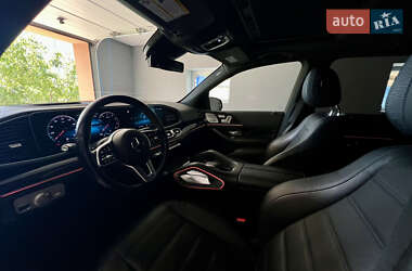 Внедорожник / Кроссовер Mercedes-Benz GLE-Class 2019 в 