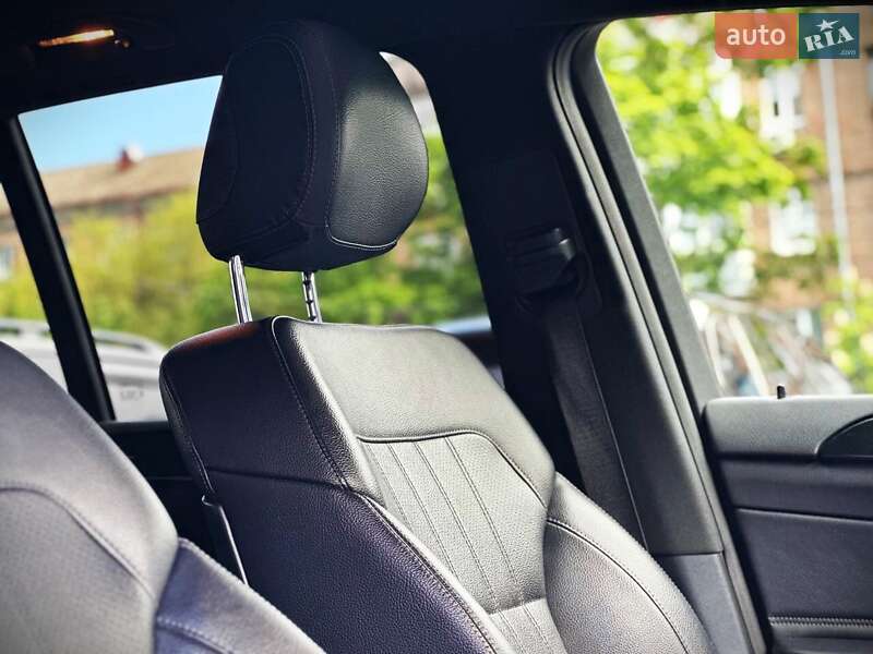 Позашляховик / Кросовер Mercedes-Benz GLE-Class 2016 в Києві