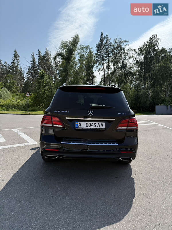 Внедорожник / Кроссовер Mercedes-Benz GLE-Class 2017 в Киеве