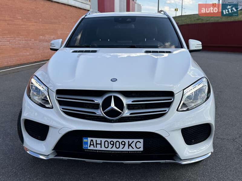 Внедорожник / Кроссовер Mercedes-Benz GLE-Class 2016 в Киеве