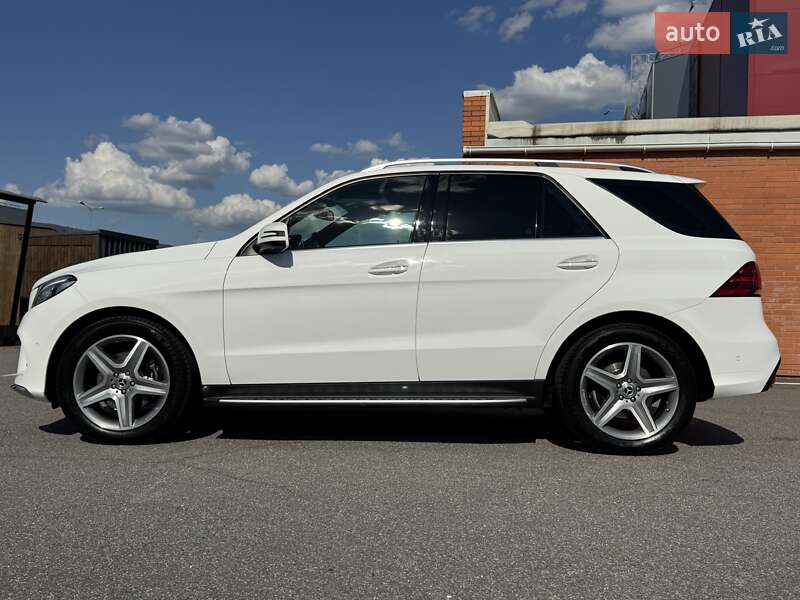 Внедорожник / Кроссовер Mercedes-Benz GLE-Class 2016 в Киеве