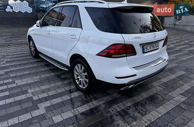 Внедорожник / Кроссовер Mercedes-Benz GLE-Class 2018 в 