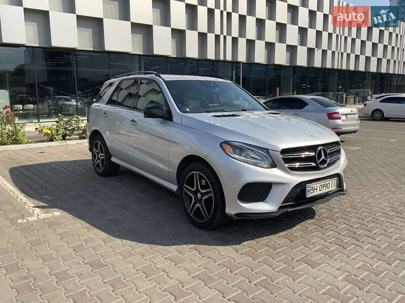 Внедорожник / Кроссовер Mercedes-Benz GLE-Class 2016 в Одессе