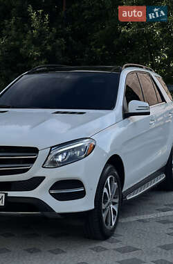 Внедорожник / Кроссовер Mercedes-Benz GLE-Class 2018 в 