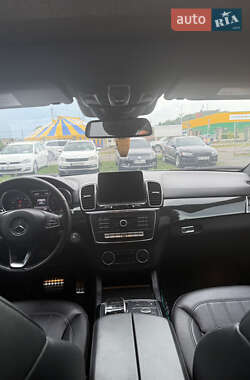 Внедорожник / Кроссовер Mercedes-Benz GLE-Class 2018 в 