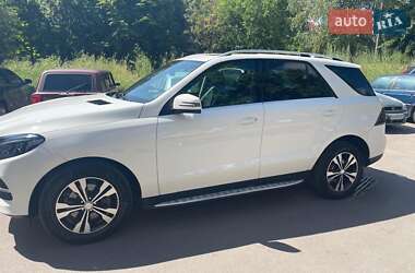 Внедорожник / Кроссовер Mercedes-Benz GLE-Class 2015 в 