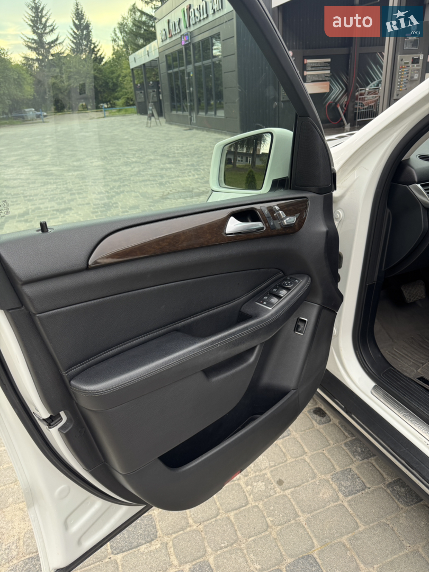 2015 Mercedes-Benz GLE - мініатюра 19