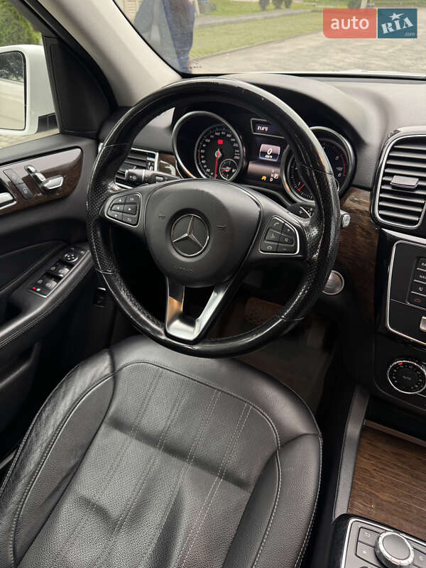 Внедорожник / Кроссовер Mercedes-Benz GLE-Class 2015 в Тернополе