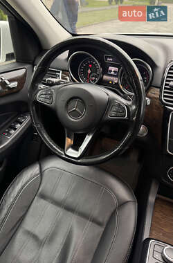 Внедорожник / Кроссовер Mercedes-Benz GLE-Class 2015 в 